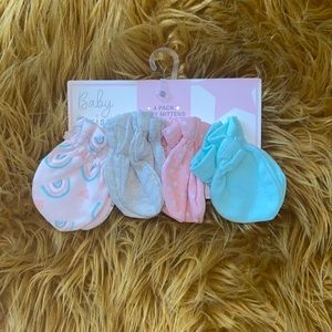 Baby Kiss - 4 pack Baby Mittens
